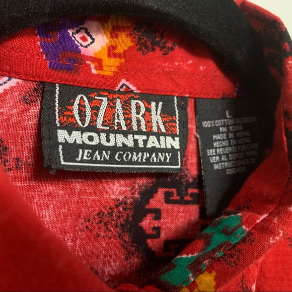 Vintage Western Aztec Red Printed Button Down - Picture 8 of 8